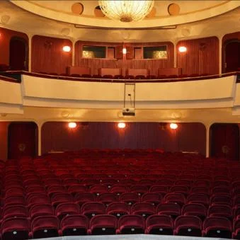 Sala NArodnog pozorišta Republike Srpske