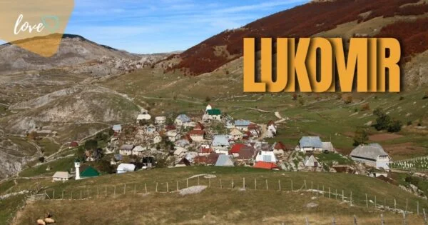 zračni pogled na lukomir sa logom lovebih
