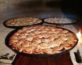 Pita ispod sača Slavinovići