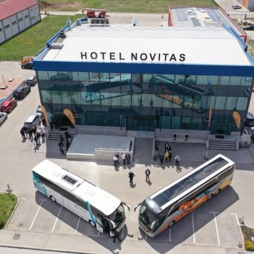 ​Hotel Novitas Livno, pogled na hotel iz zraka