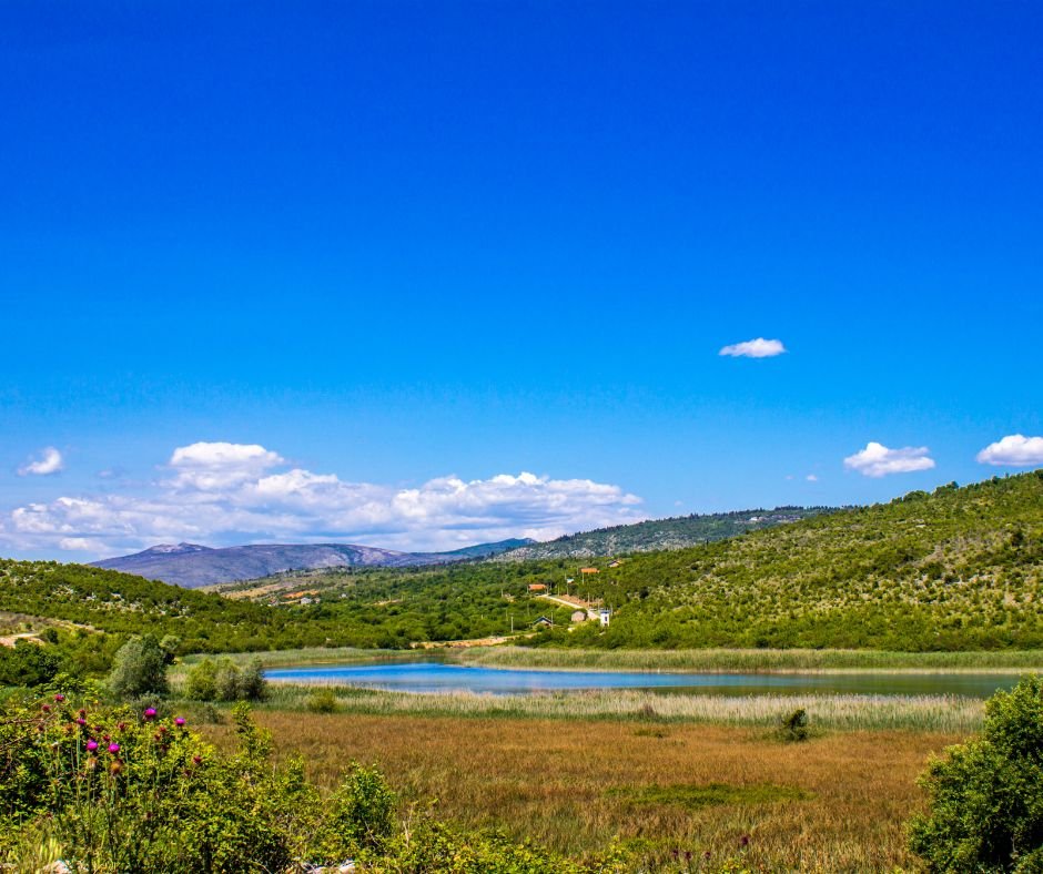 Hutovo blato fotografija iz daljine